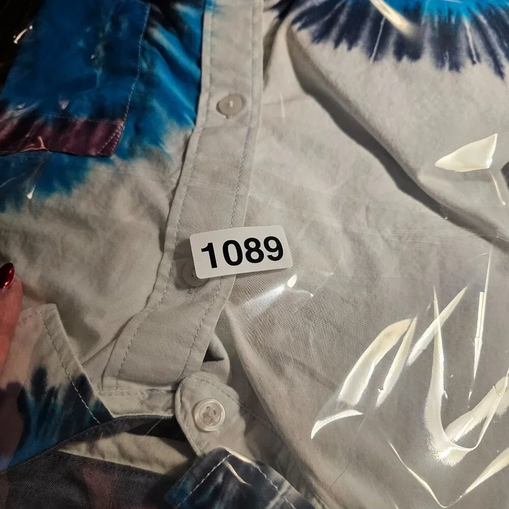 VANS Mens Tie Dye Hippie Surfer Skate Hawaiian Beach Shirt Medium Button Front - Picture 10 of 10